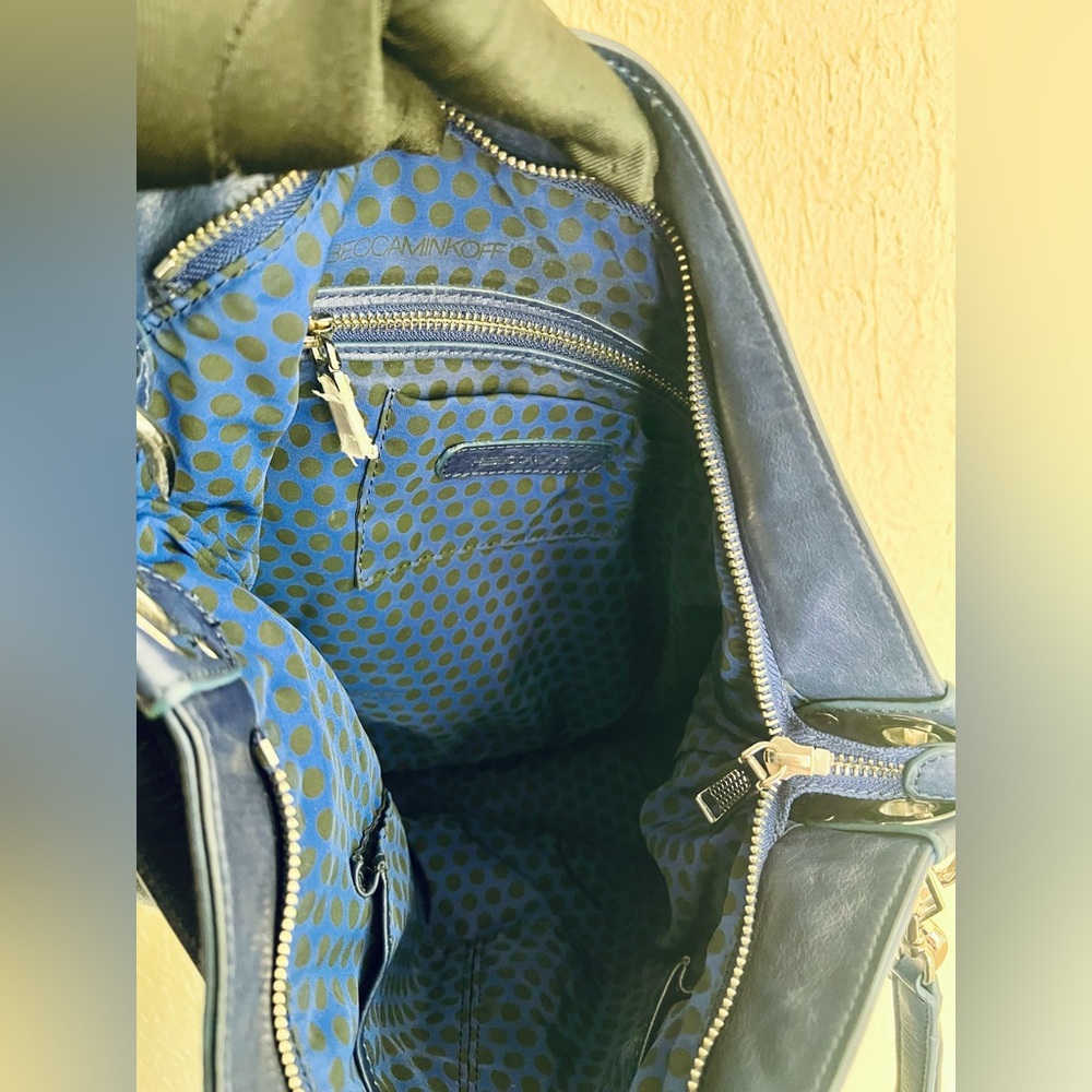 Rebecca Minkoff 'Luscious' Hobo - Picture 10 of 10